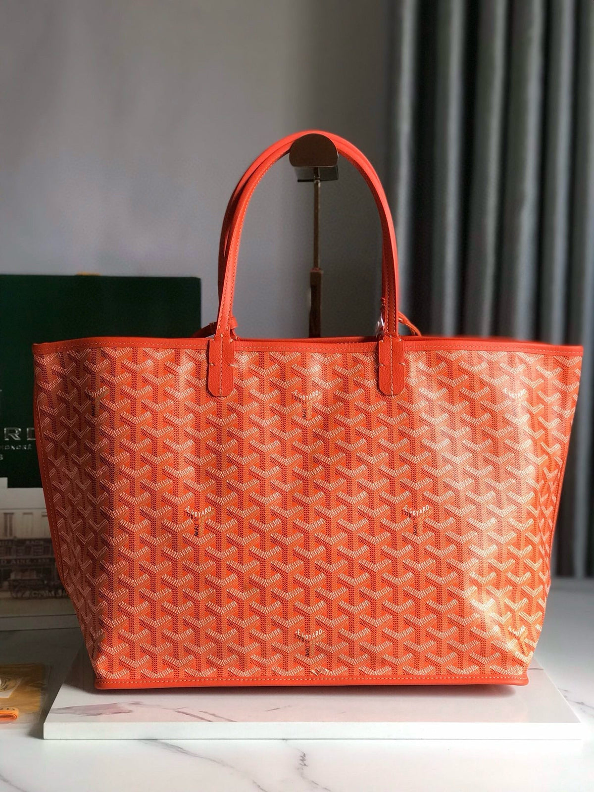 GOY REVERSIBLE ANJOU 34*28*15
