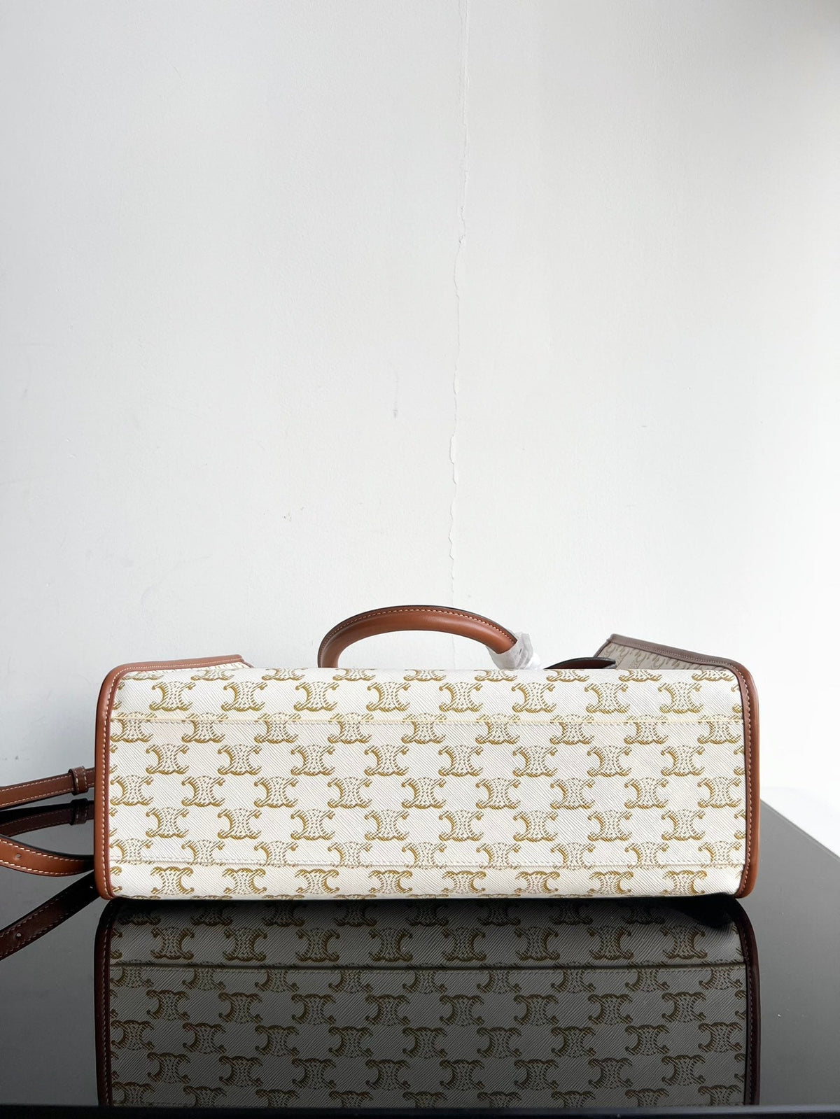 TRIOMPHE CABAS 35 WHITE CREAM CALFSKIN TOTE