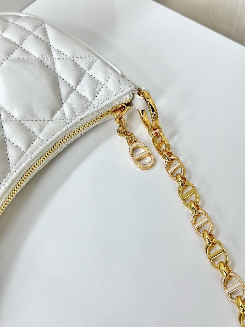 CD LOUNGE 26 BAG IN WHITE LAMBSKIN
