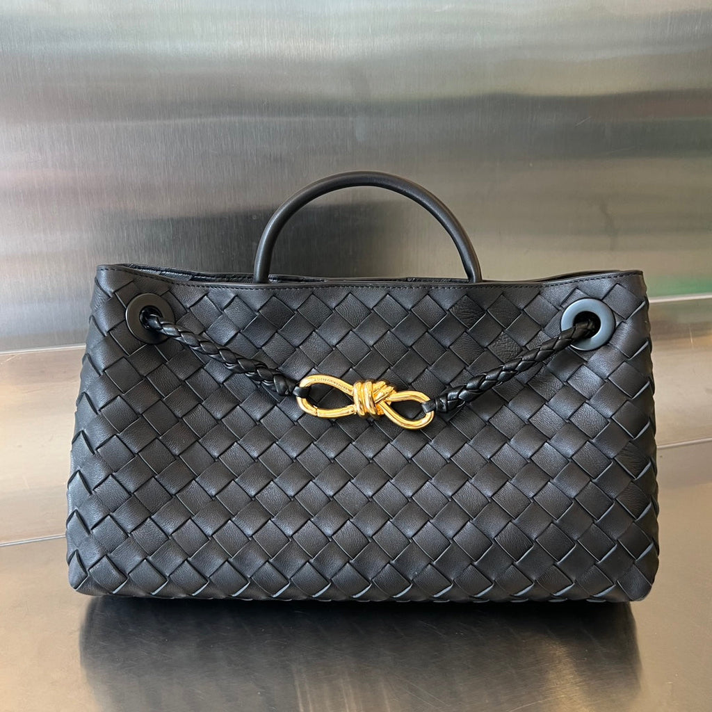 SMALL ANDIAMO 29 IN BLACK LAMBSKIN