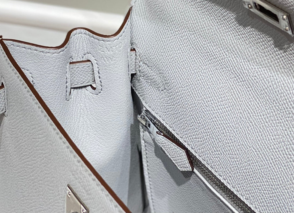 KELLY 28CM IN GRIS PERLE EPSOM CALFSKIN PALLADIUM HARDWARE