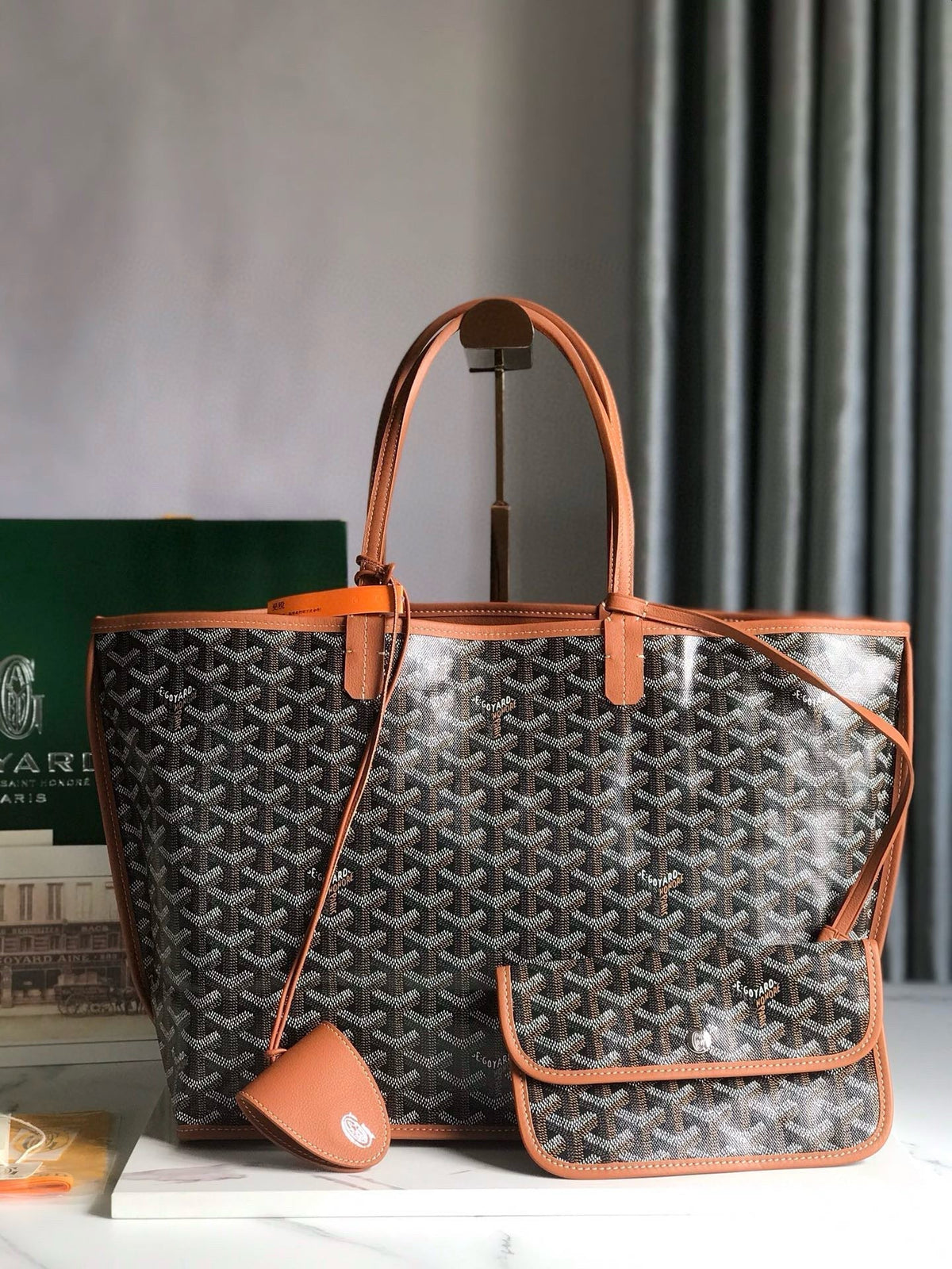 GOY REVERSIBLE ANJOU 34*28*15