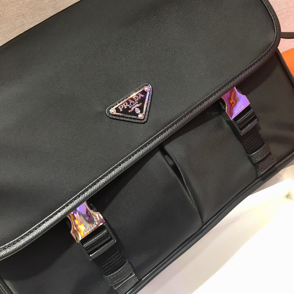 PRA Messenger Bag