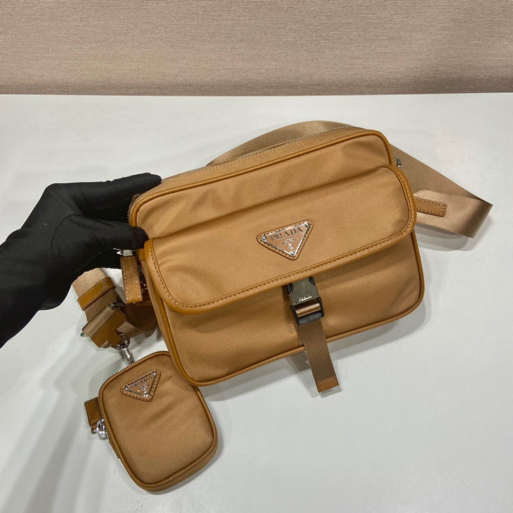 PRA Messengers Bag