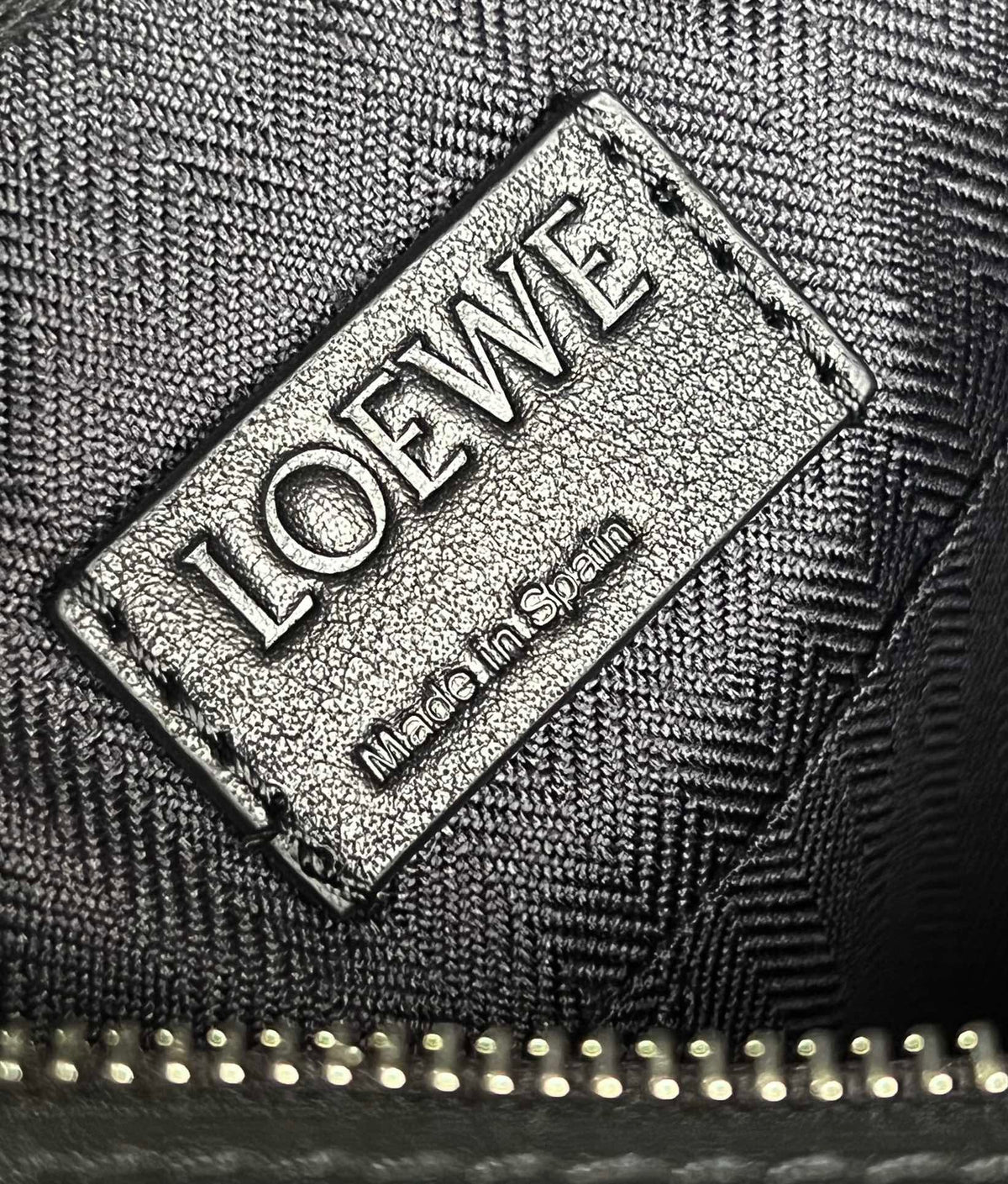 LO Messenger Bag