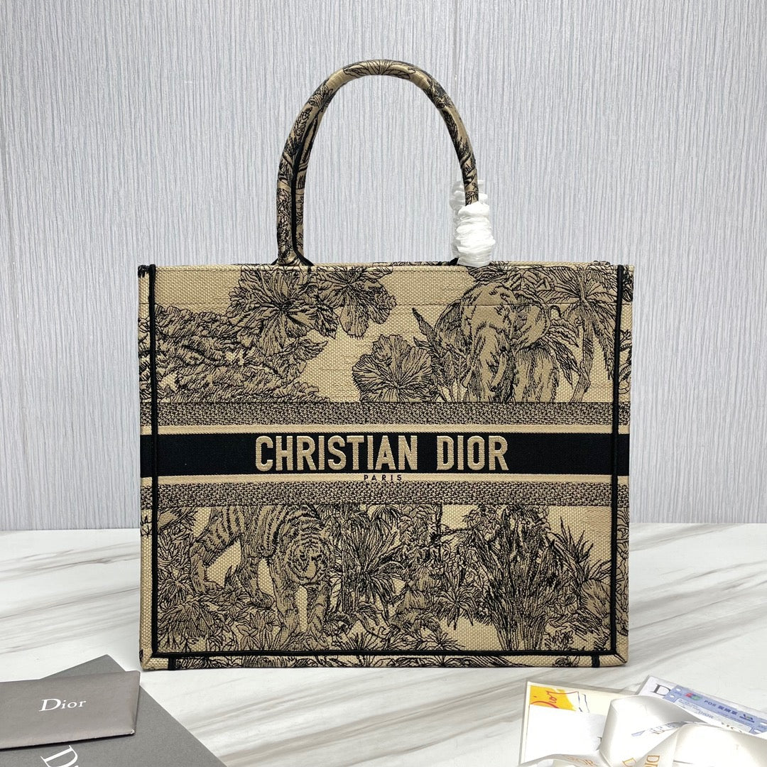 DIO BookTote