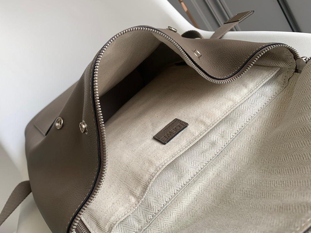 LO Backpack