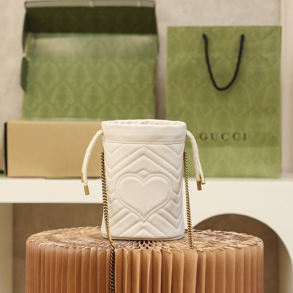 GUC Marmont Bucket