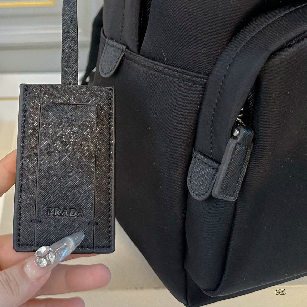 FRONT ZIP POCKET BACKPACK 35 IN BLACK RE-NYLON