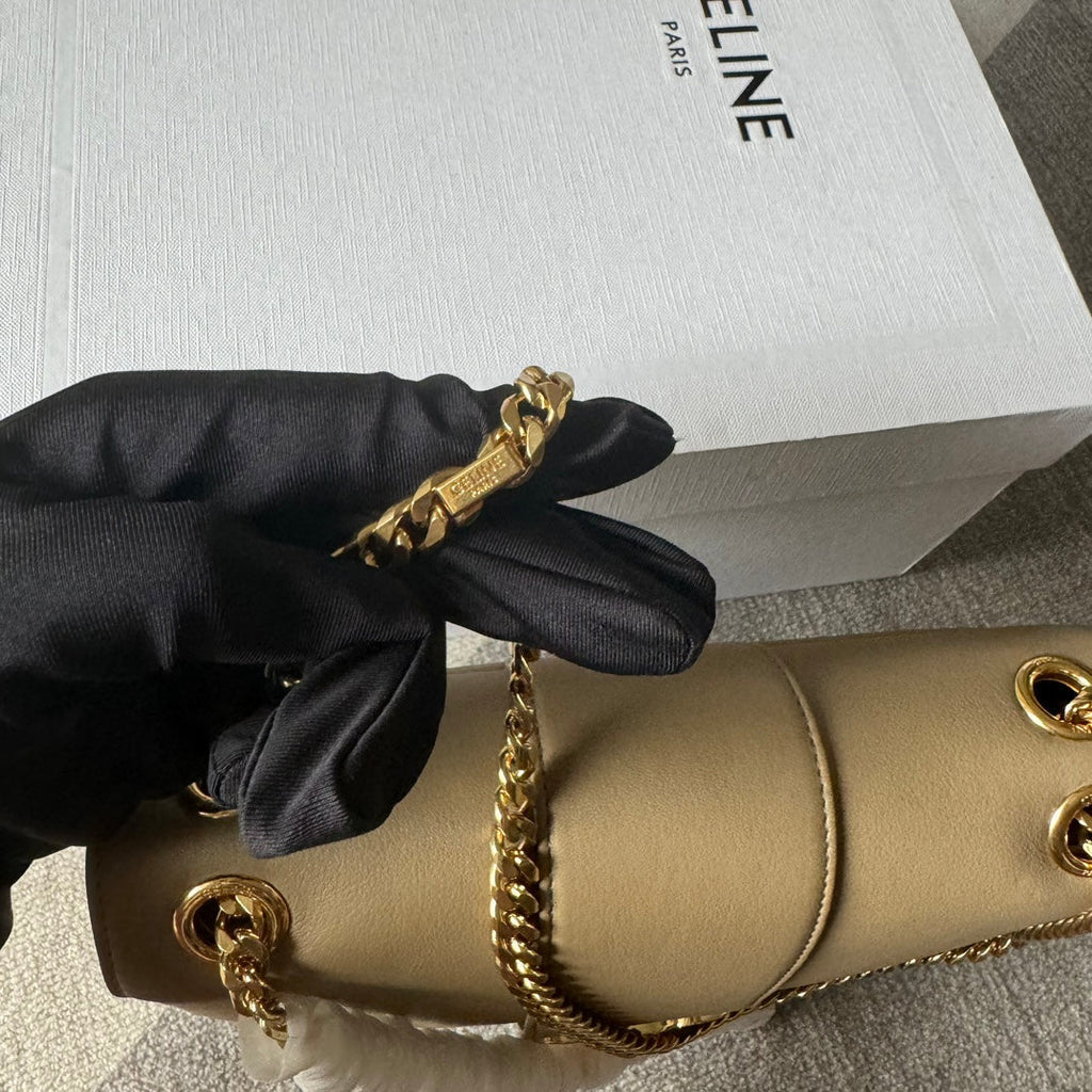 MEDIUM CELINE VICTOIRE BAG 25 IN CAMEL GOLD CALFSKIN